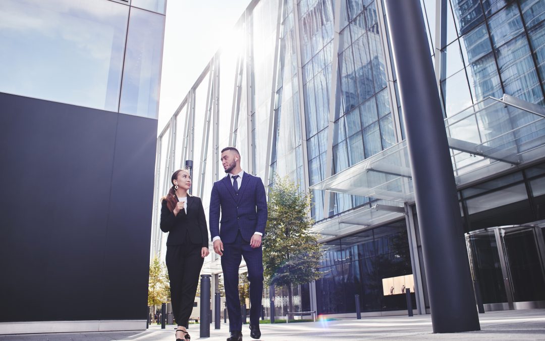 Choosing Active Investing or Passive Investing: Which Is Right For You?